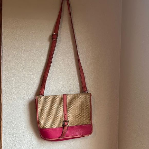 FOSSIL  Pink and Tan Woven Crossbody Bag - Picture 1 of 10